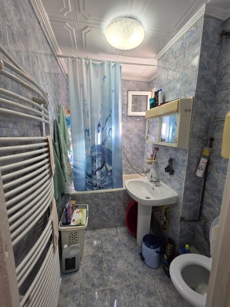 Titan, chiar la metrou Nicolae Grigorescu, 5 minute parc IOR bloc tip H